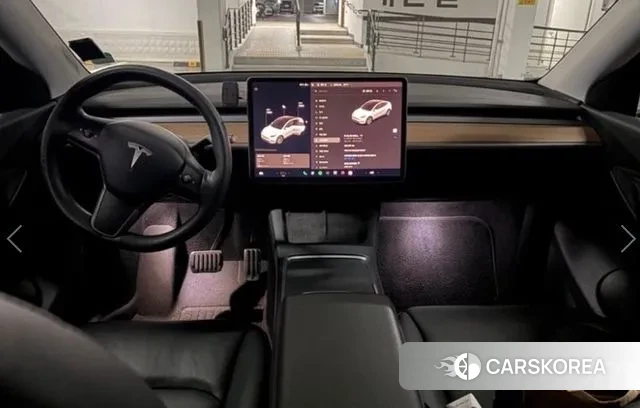 Tesla Model Y 2021 Белый из Кореи, фото 4