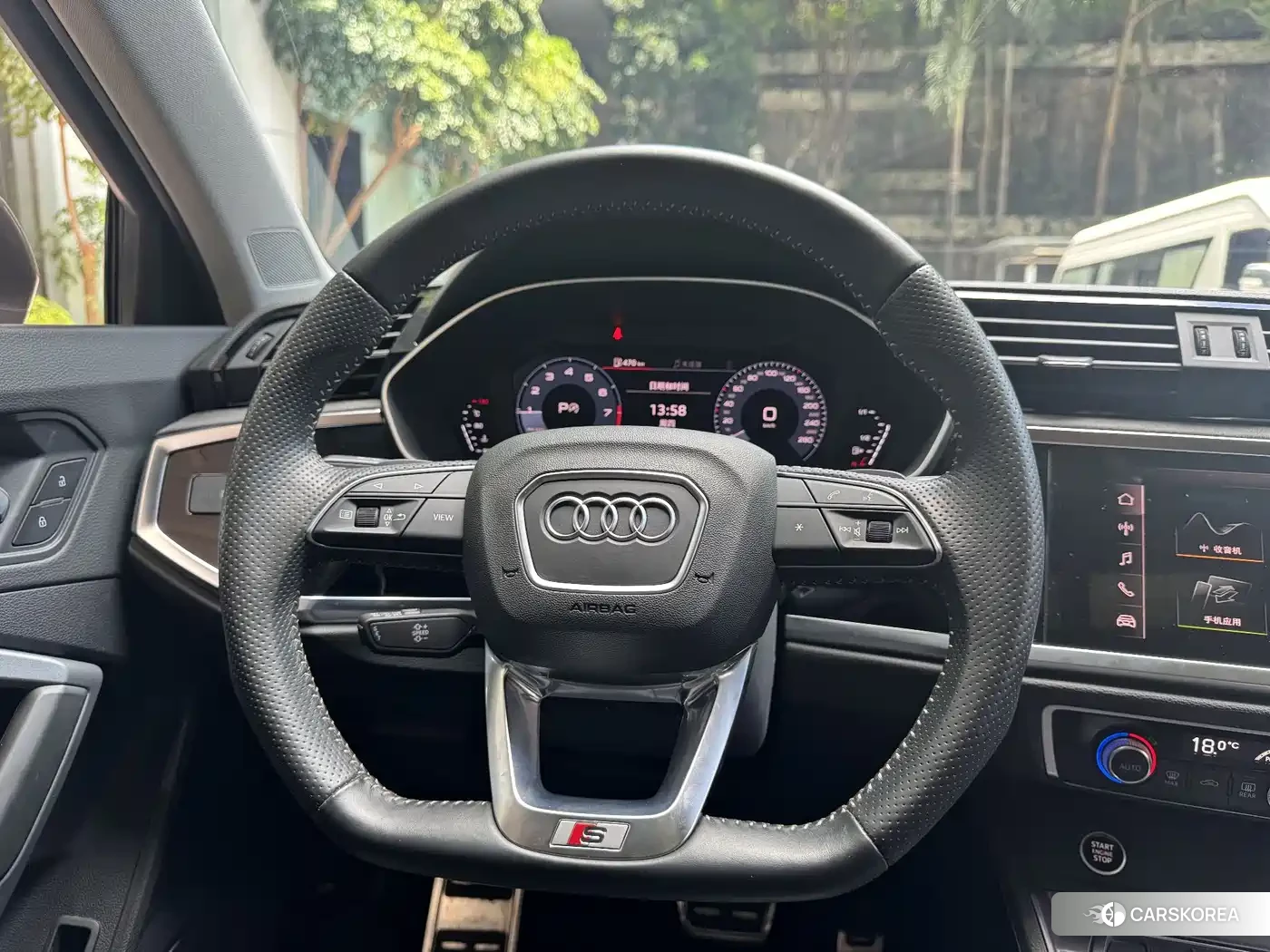 Audi Q3 Sportback id 4546414 из Китая 14
