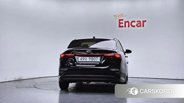 Kia Come New K3 id 4605354 из Кореи 14