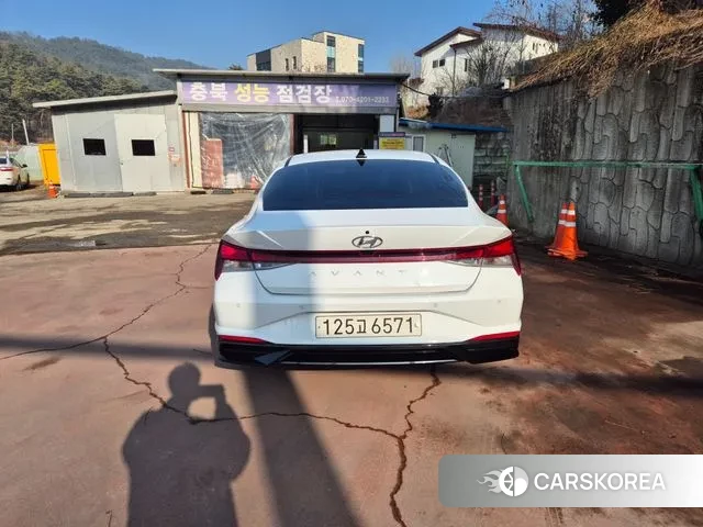 Hyundai Avante (CN7) id 3601375 из Кореи 11