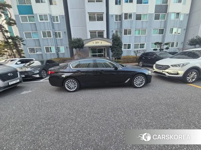 BMW 5 Series (G30) 2021 Черный из Кореи, фото 4