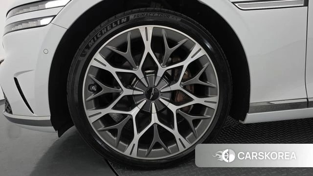 Genesis G90 (RS4) id 4854065 из Кореи 34