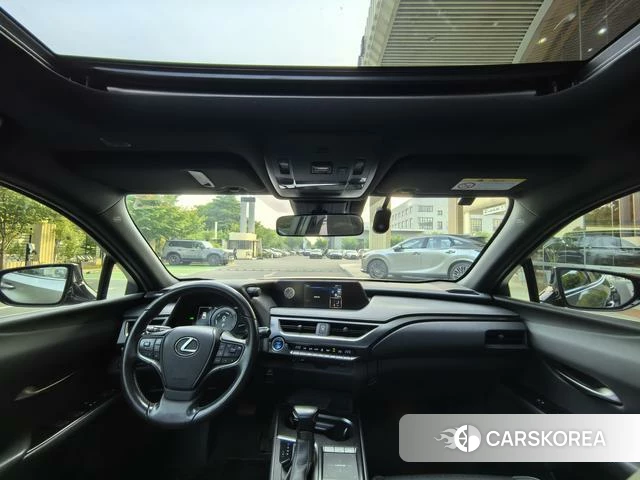 Lexus UX id 4394054 из Китая 11