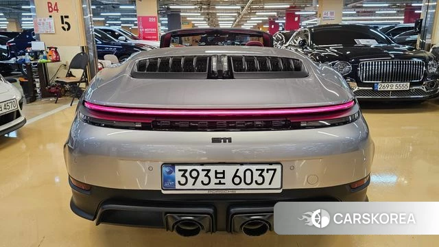 Porsche 911(992) id 4897811 из Кореи 14