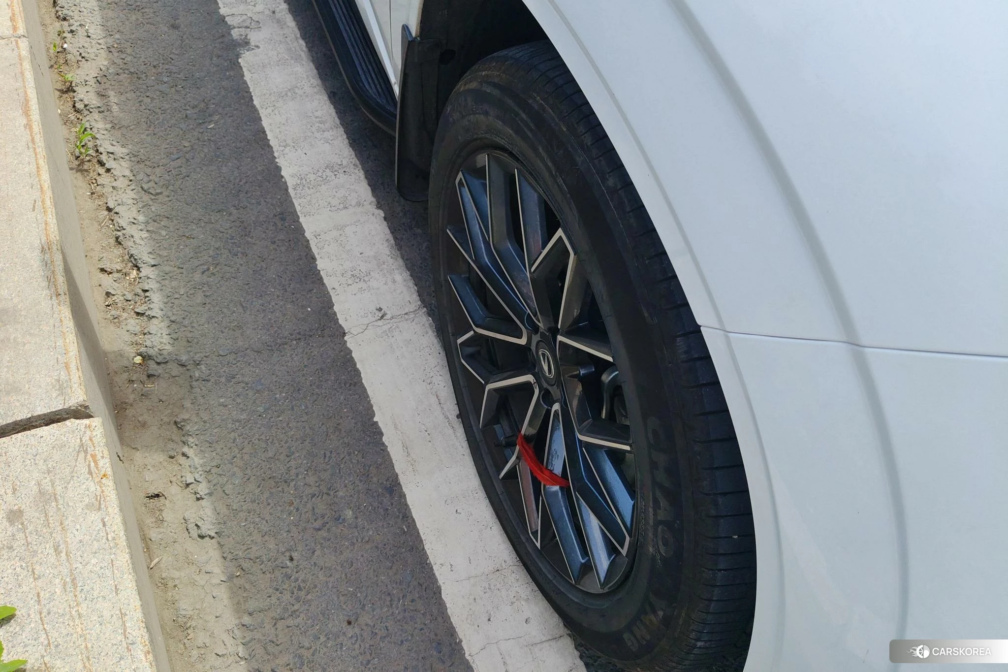 Chang'an UNI-Z PHEV id 4485545 из Китая 10