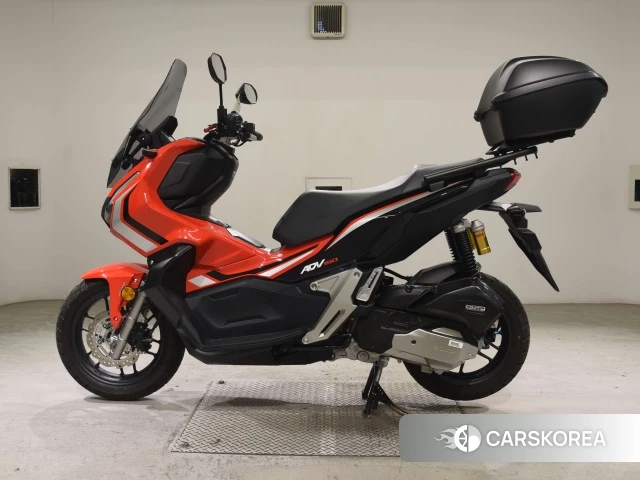 Проданный Honda ADV150 2019 из Японии, фото 2