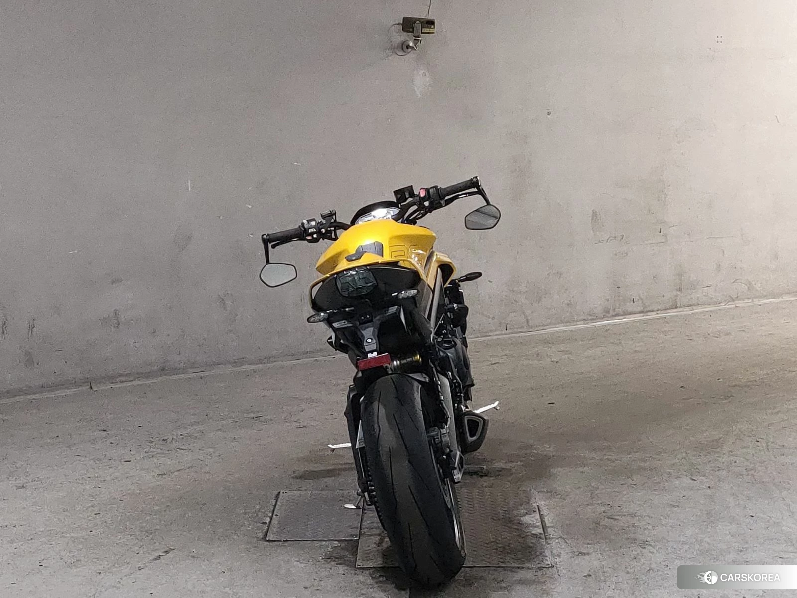 Triumph STREET TRIPLE 765 RS 2025 из Японии, фото 2