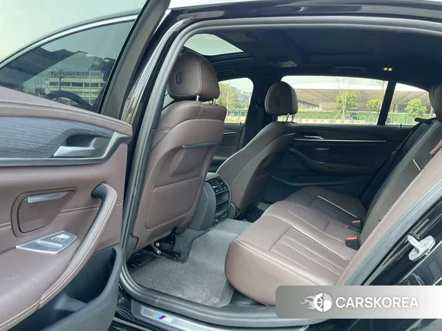 BMW 5 series id 4279220 из Китая 12