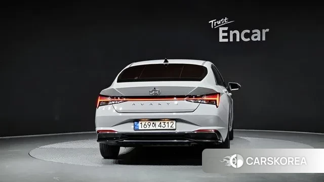 Hyundai Avante Hybrid (CN7) id 3273984 из Кореи 14