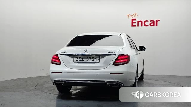 Mercedes-Benz E-Class W213 id 4557763 из Кореи 24