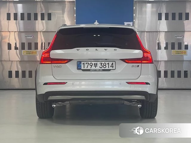 Volvo V60 Cross-Country 2nd Generation id 4862694 из Кореи 14