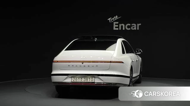 Hyundai Grandeur (GN7) id 4561206 из Кореи 14