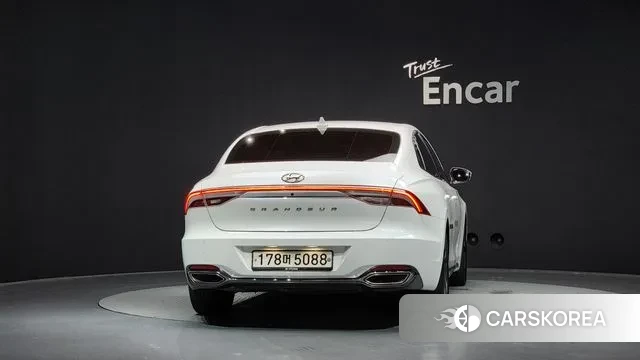 Hyundai The New Grandeur IG Hybrid id 3038613 из Кореи 14