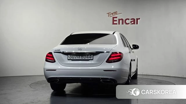 Mercedes-Benz E-Class W213 id 4519962 из Кореи 31
