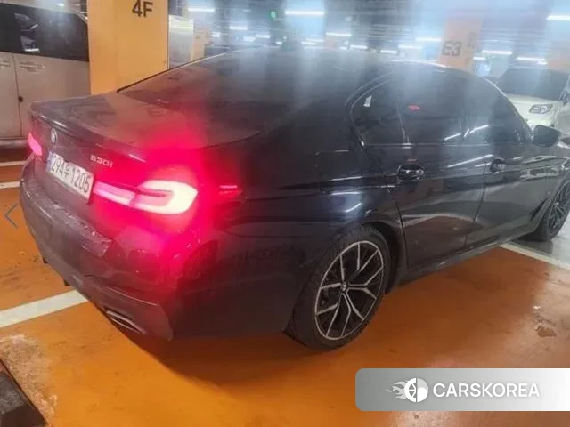 BMW 5 Series (G30) id 3649437 из Кореи 7