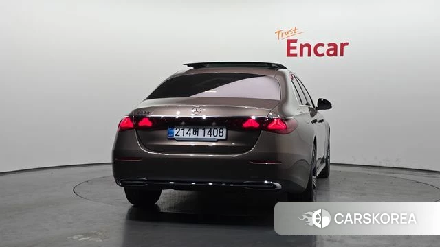 Mercedes-Benz E-Class W214 id 4248290 из Кореи 14