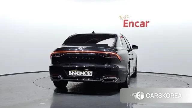 Hyundai The New Grandeur IG id 3059187 из Кореи 14