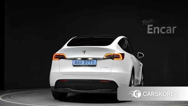 Tesla Model Y id 2960484 из Кореи 14