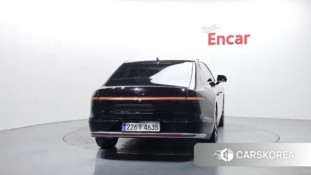 Hyundai Grandeur (GN7) id 3679905 из Кореи 14