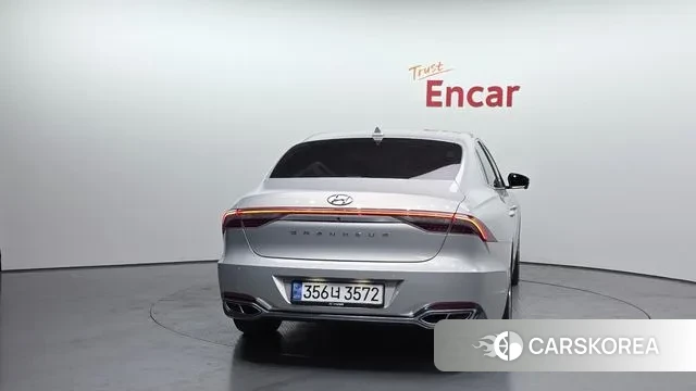 Hyundai The New Grandeur IG id 3697606 из Кореи 14