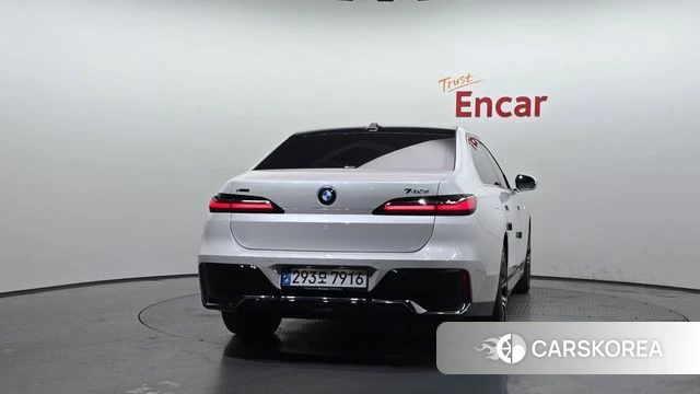 BMW 7 Series (G70) id 4421676 из Кореи 27