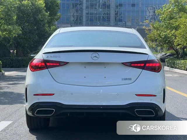 Mercedes-Benz Class C 2023 Белый из Китая, фото 4