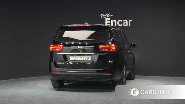 Kia The New Carnival id 3444535 из Кореи 14