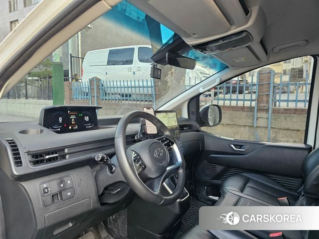 Hyundai Staria 2021 Белый из Кореи, фото 4