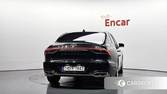 Hyundai The New Grandeur IG Hybrid id 4922922 из Кореи 30