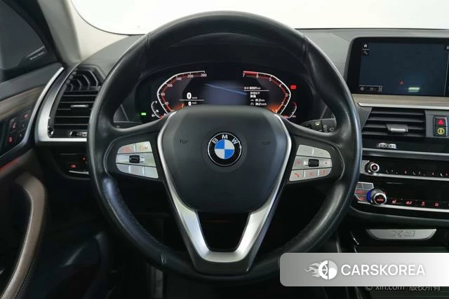 BMW X3 id 4273113 из Китая 18