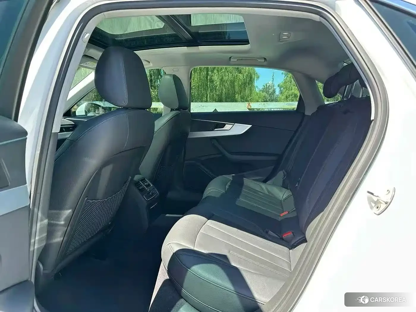 Audi A4L 2018 Белый из Китая, фото 4