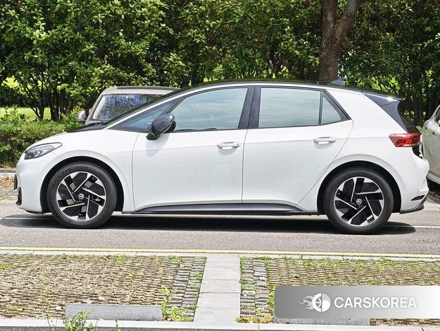 Volkswagen ID.3 id 4261286 из Китая 12