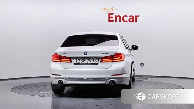 BMW 5 Series (G30) id 3489430 из Кореи 14