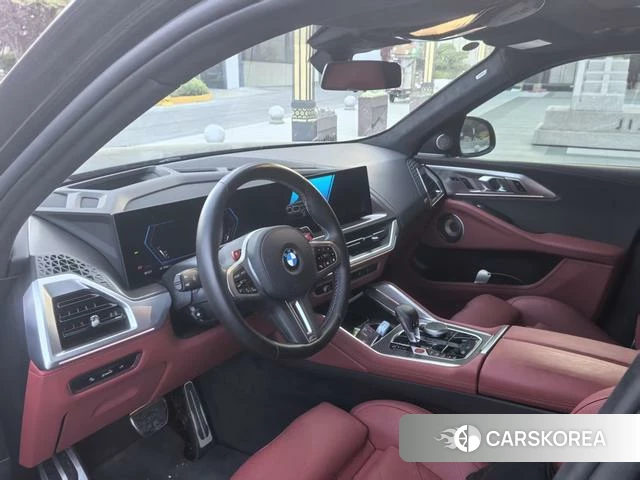 BMW XM 2024 Черный из Китая, фото 4