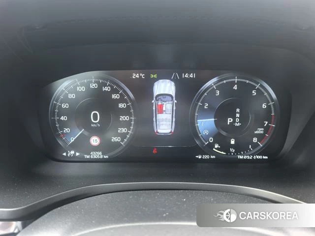 Volvo V60 2023 Синий из Китая, фото 5
