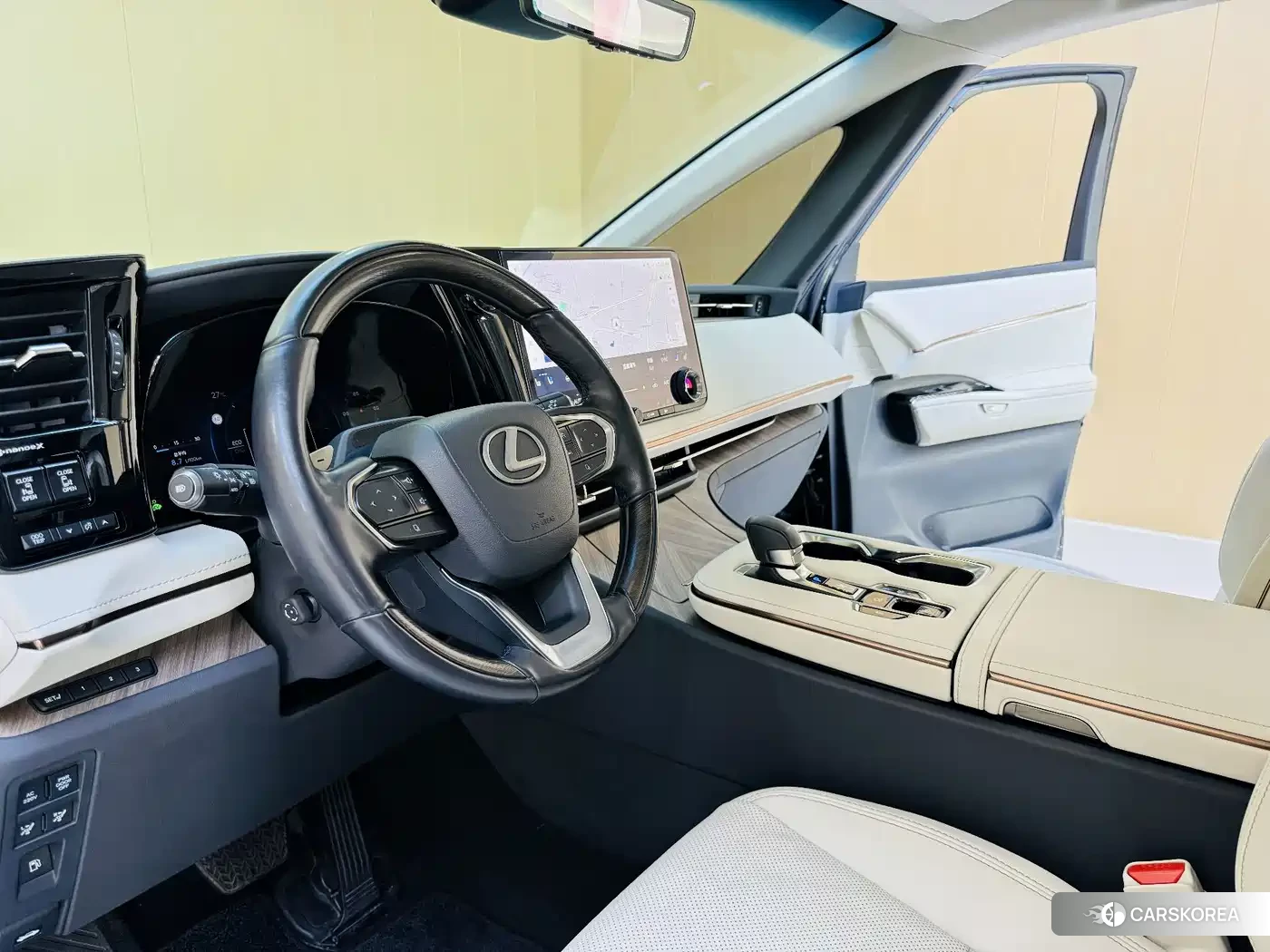 Lexus LM id 4681088 из Китая 7