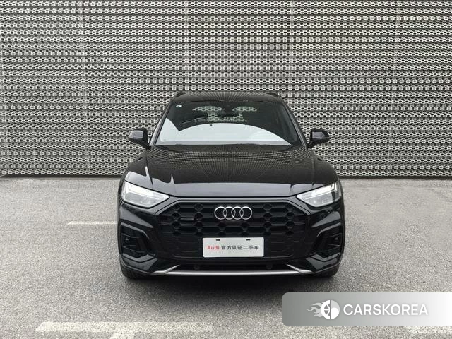 Audi Q5L 2025 Черный из Китая, фото 4