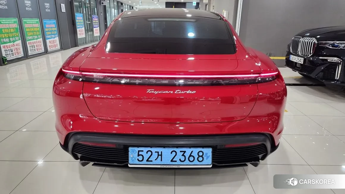 Porsche Taycan id 1661816 из Кореи 11