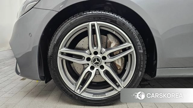 Mercedes-Benz E-Class W213 id 4642320 из Кореи 26