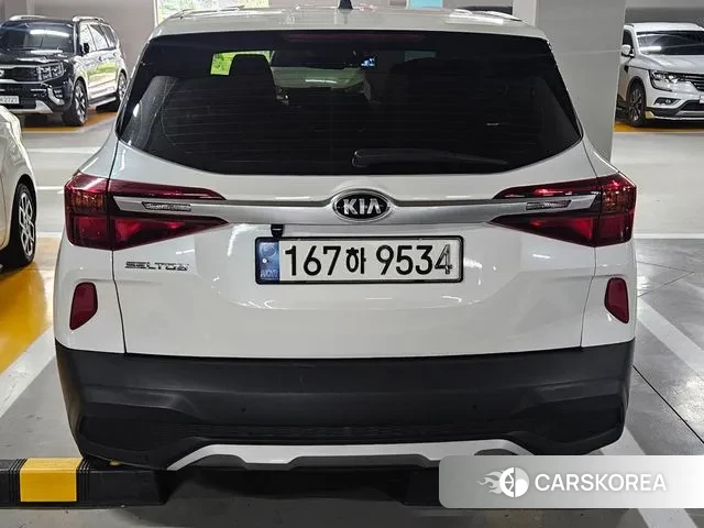 Kia Seltos 2021 Белый из Кореи, фото 4