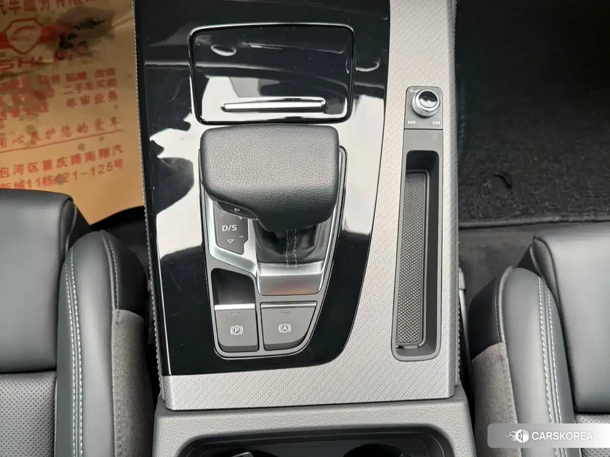 Audi Q5L id 4559870 из Китая 9