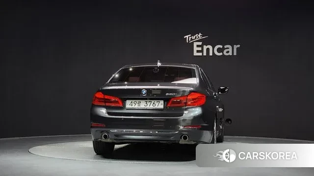 BMW 5 Series (G30) id 3060830 из Кореи 14