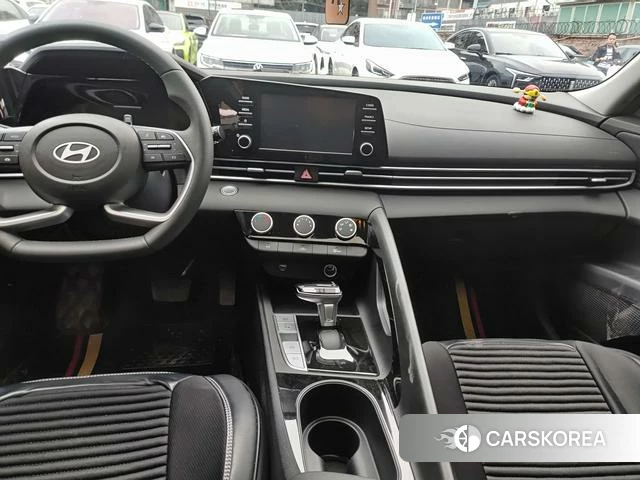 Hyundai Elantra id 4359597 из Китая 9