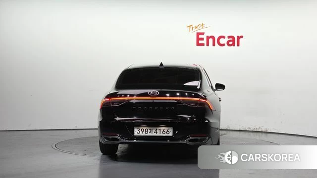 Hyundai The New Grandeur IG id 4401565 из Кореи 14