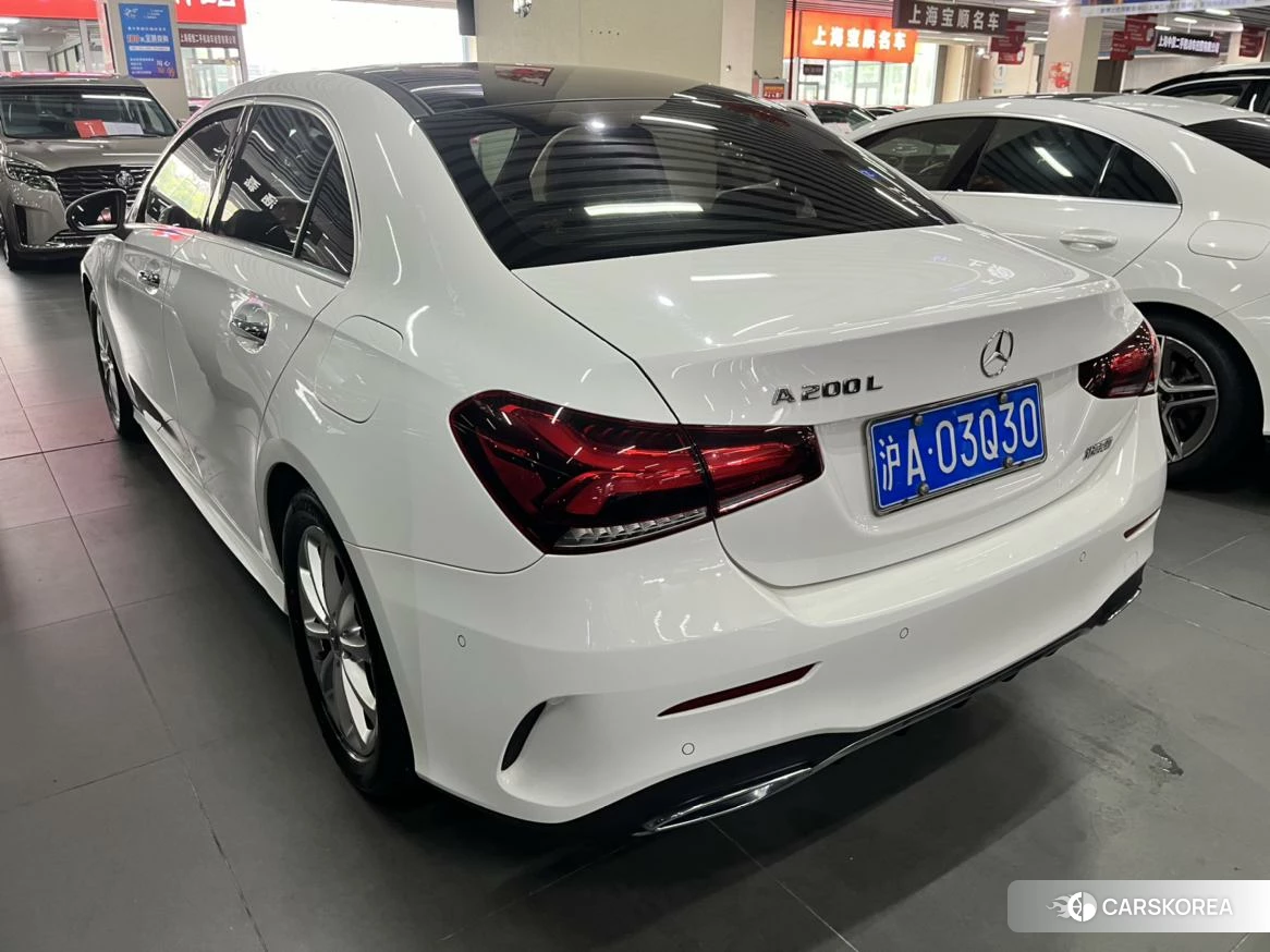 Mercedes-Benz Class A 2021 Белый из Китая, фото 5