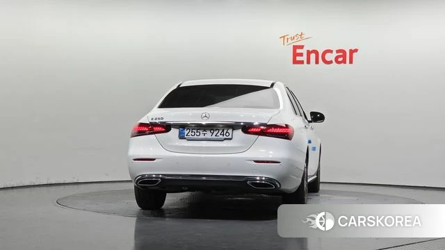 Mercedes-Benz E-Class W213 id 4623644 из Кореи 26