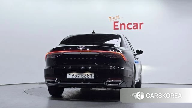 Hyundai The New Grandeur IG id 3879107 из Кореи 14