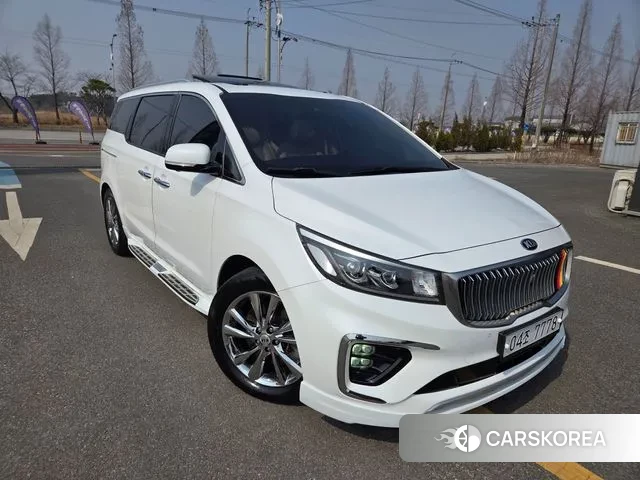Kia The New Carnival id 3779210 из Кореи 14