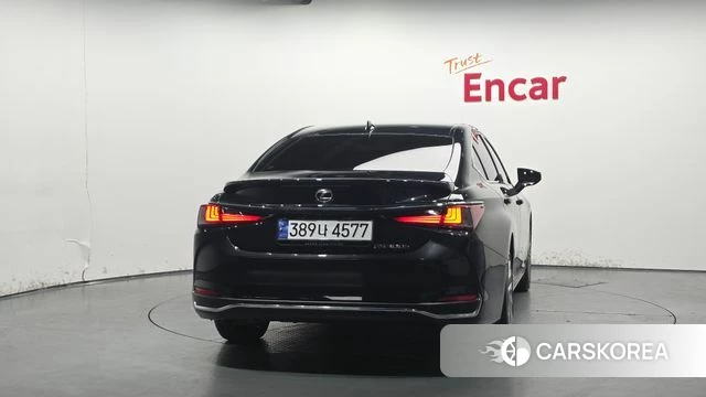 Lexus ES300h 7th generation id 4329888 из Кореи 14