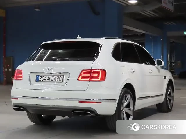 Bentley Bentayga id 3183229 из Кореи 14